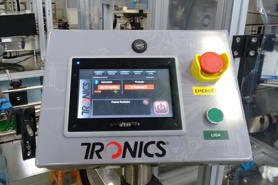 New labelers from a machine manufacturer operate with Altus technology and engineering New labelers from a machine manufacturer operate with Altus technology and engineering